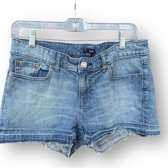 GAP Hadley Comfort Stretch Demin Jean Short Classic Everyday Women's size 8 - Picture 9 of 9